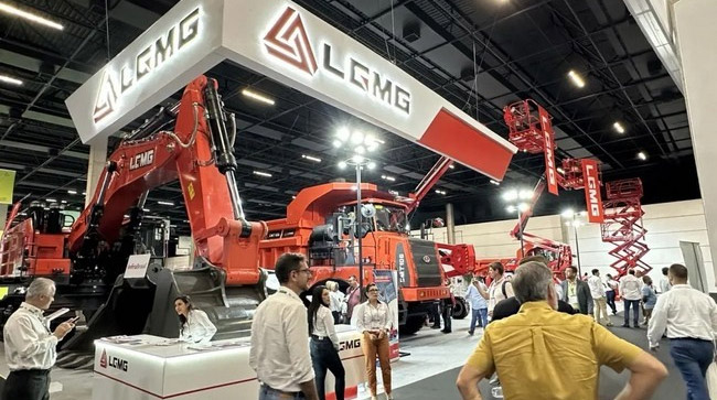 明星产品引领行业革新风潮！完美(中国)体育官方重机闪耀巴西展！